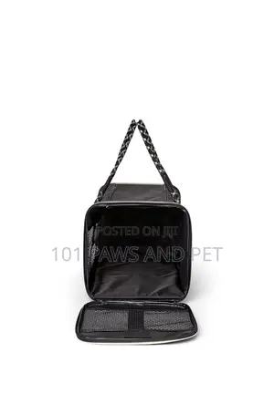 3 Peaks Pet Carrier