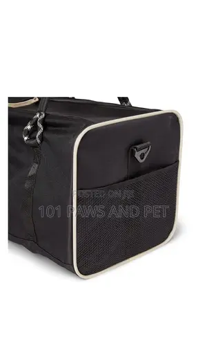 3 Peaks Pet Carrier
