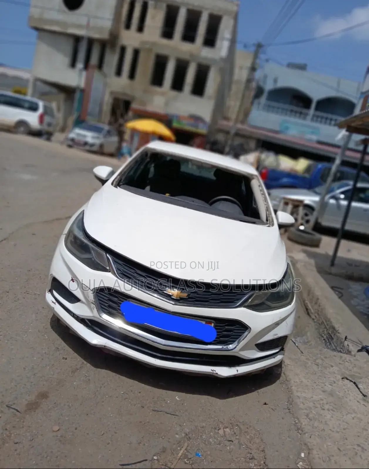 2018 Chevrolet Cruze Windscreen Available