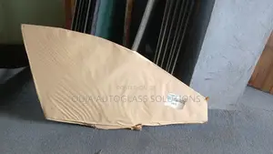 2017 Mazda Cx9 Front Right Door Glass Available