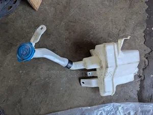 Honda Accord 2018,2019,2020,2021 Wiper Bottle/ Container With Motor