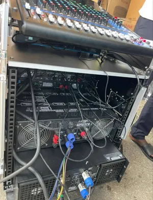 Line Array 10inches Speakers With Bass and Amp Rack Set