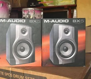 M-Audio Bx5 Carbon Studio Monitor.