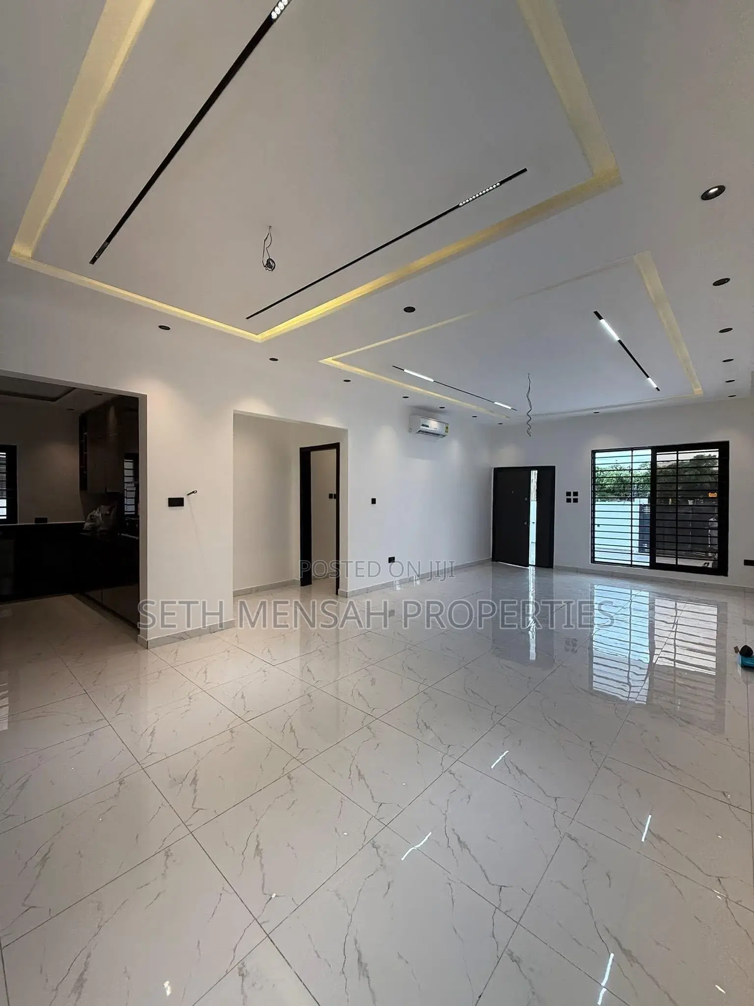3bdrm House in Skm, Lake Side Estate for sale