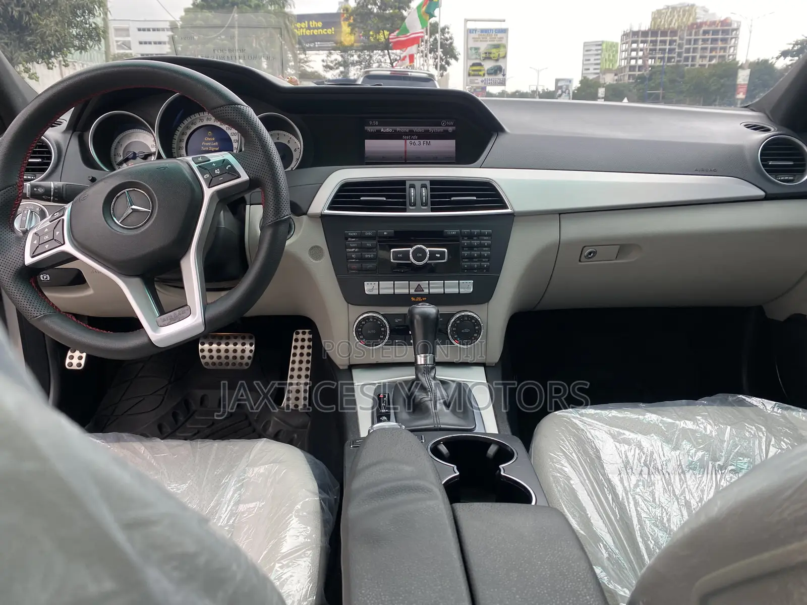 Mercedes-Benz C250 2014 Silver
