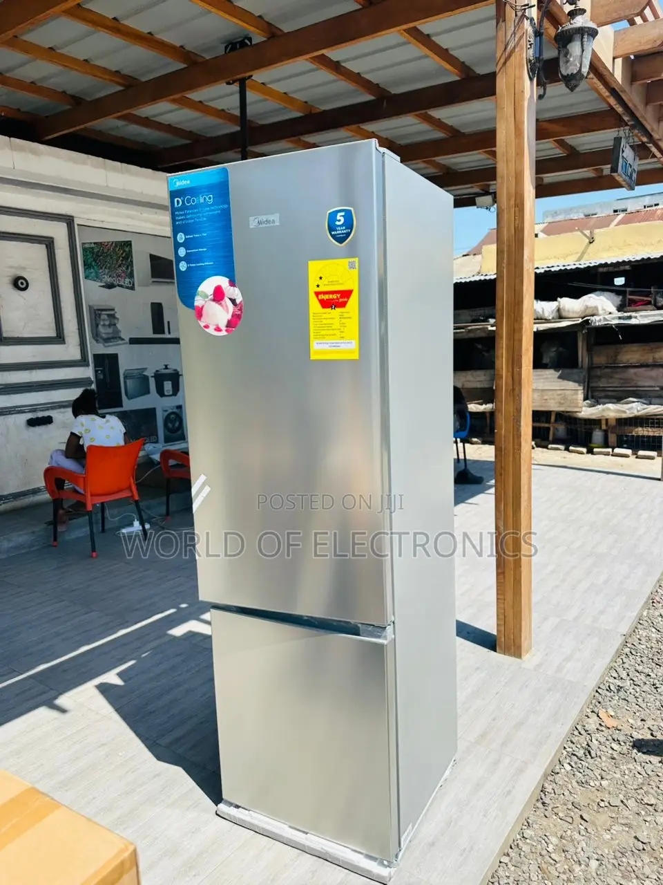 Durable Silver Midea Led Lamp Inbuilt 174 LTRS Refrigerator 2 Doors
