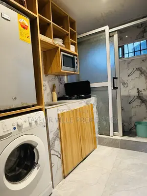 Affordable Studio in Osu, 3 Mins Walk From Oxford St W/ Wifi