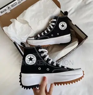 Converse Unisex Run Star Hike Sneaker