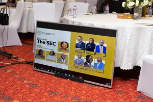 Confidence Monitor (For Speakers and Presenters