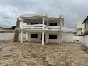5bdrm House in East Legon for rent