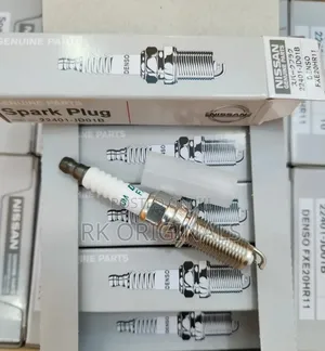 Rogue/Kicks/Nv200/Sentra/Versa/Altima/Corolla/Ch-r Spark Plugs Jap🇯🇵
