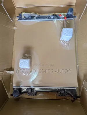 Hyundai Veloster 2011,2012,2013,2014,2015,2016 Radiator / Water Tank