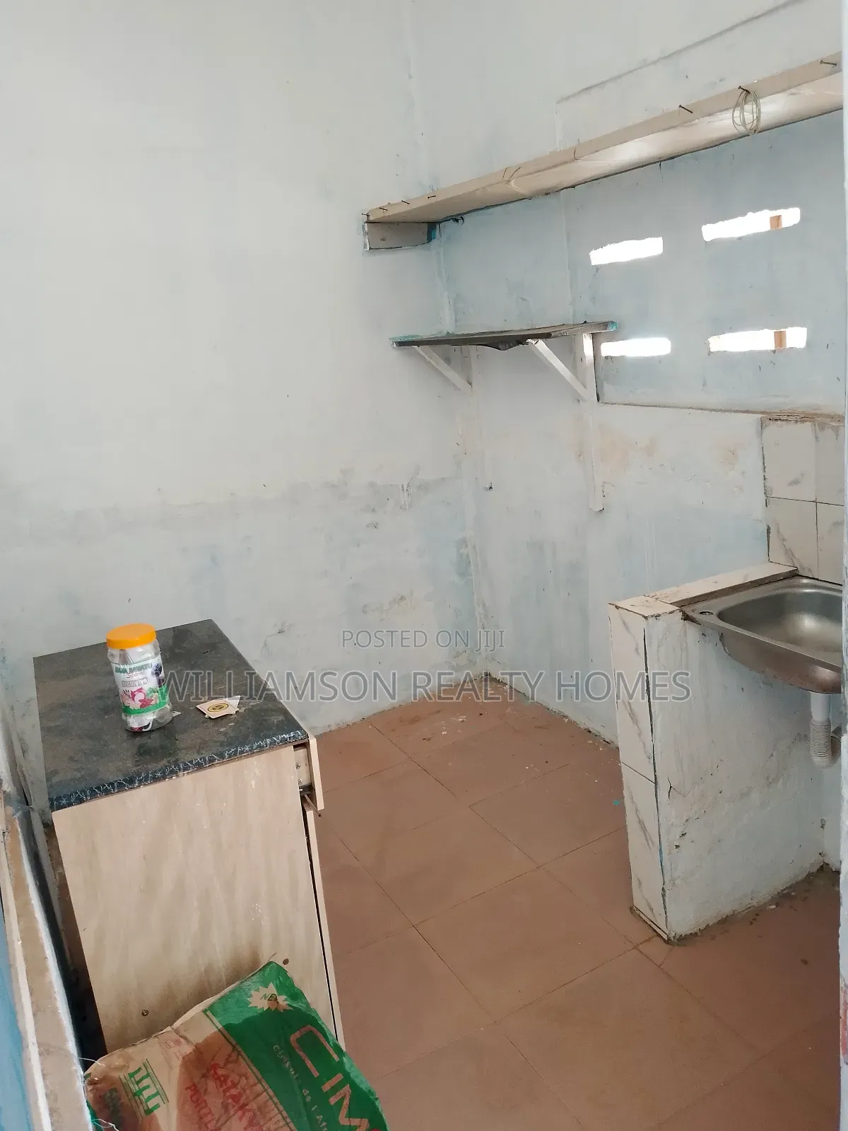 1bdrm Apartment in Regimanuel Estate,, Spintex for rent