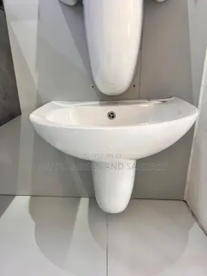 Frencia Wash Hand Basin With Short Stand_complete_wall Hung Basin