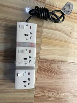 Heavy-Duty 3-Way Extension Board With Switches Indicator Lights