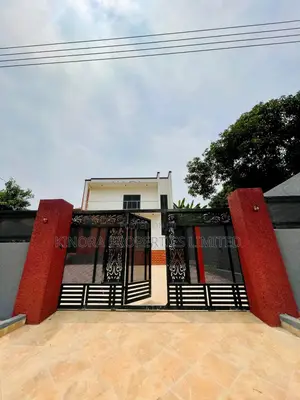 4bdrm Duplex in Kwabenya, Ga East Municipal for sale