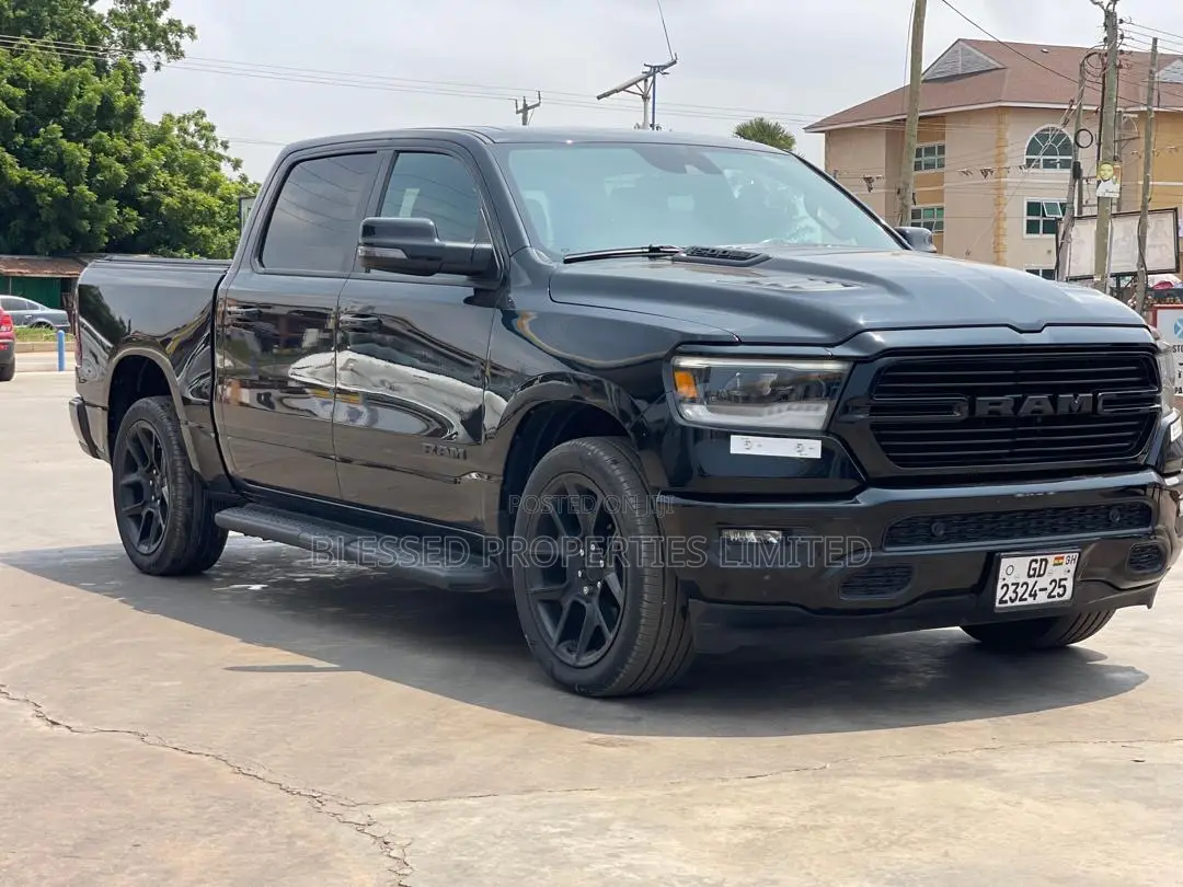 RAM Promaster 2500 2023 Black