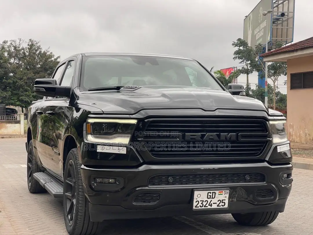 RAM Promaster 2500 2023 Black