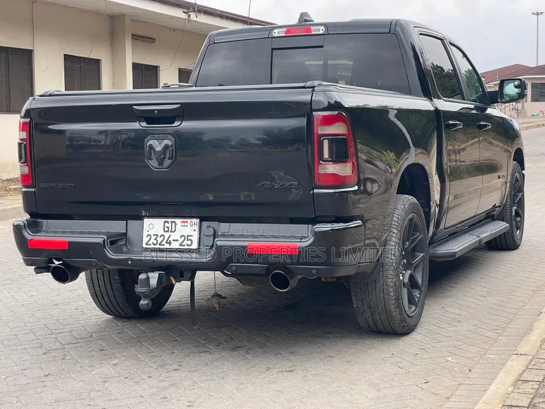 RAM Promaster 2500 2023 Black