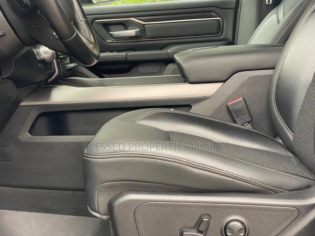 RAM Promaster 2500 2023 Black