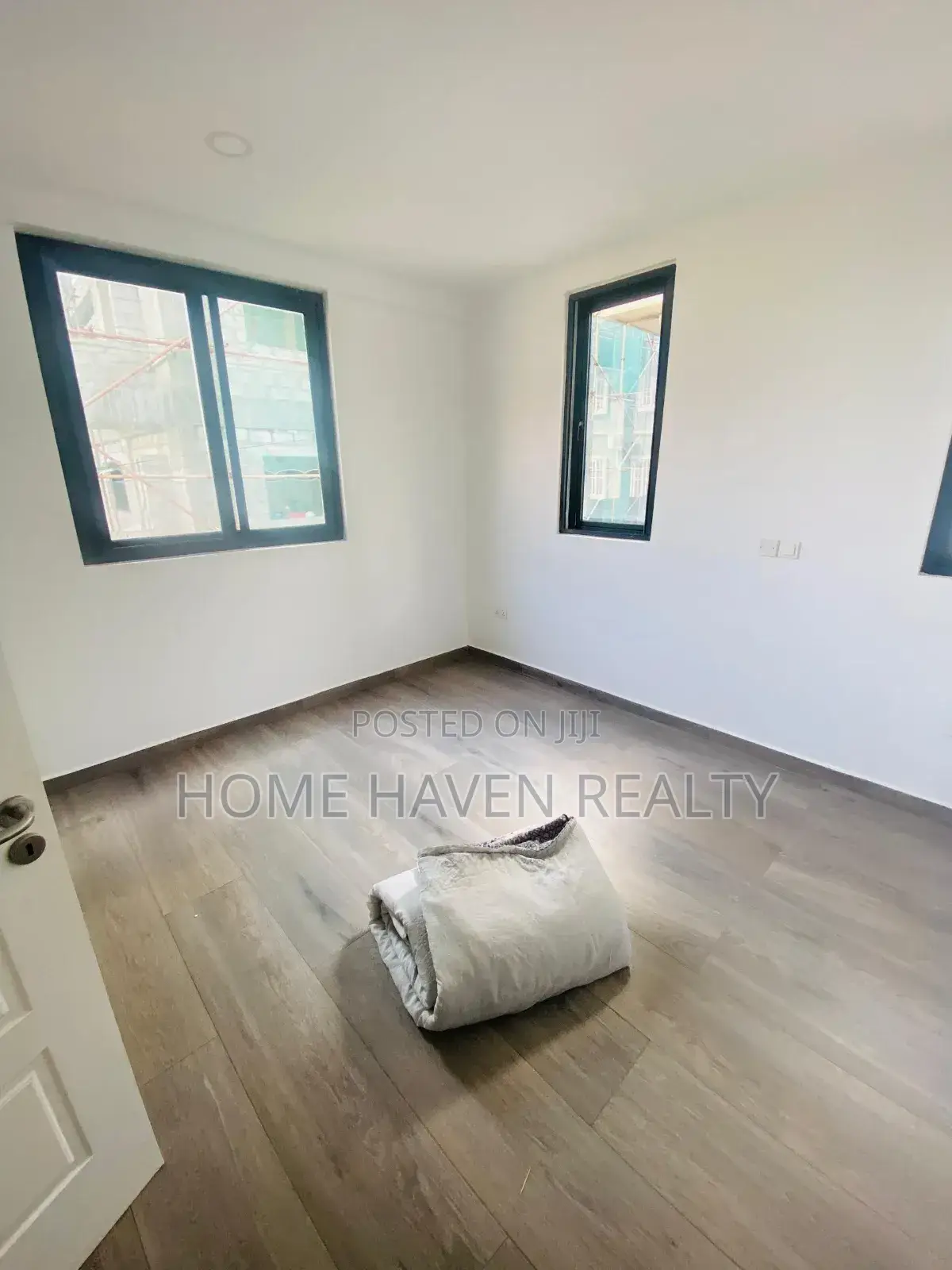 3bdrm Townhouse / Terrace in East Airport, Tseaddo for rent