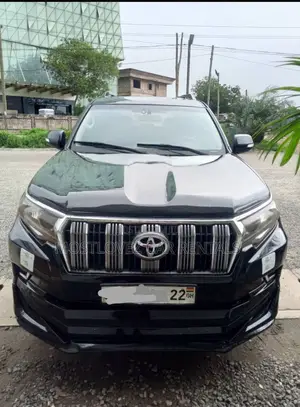Car Rentals. Landcruiser Prado's For Weddings