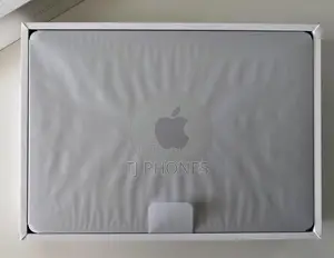 New Laptop Apple MacBook Air 2022 M2 16GB Apple M2 SSD 256GB