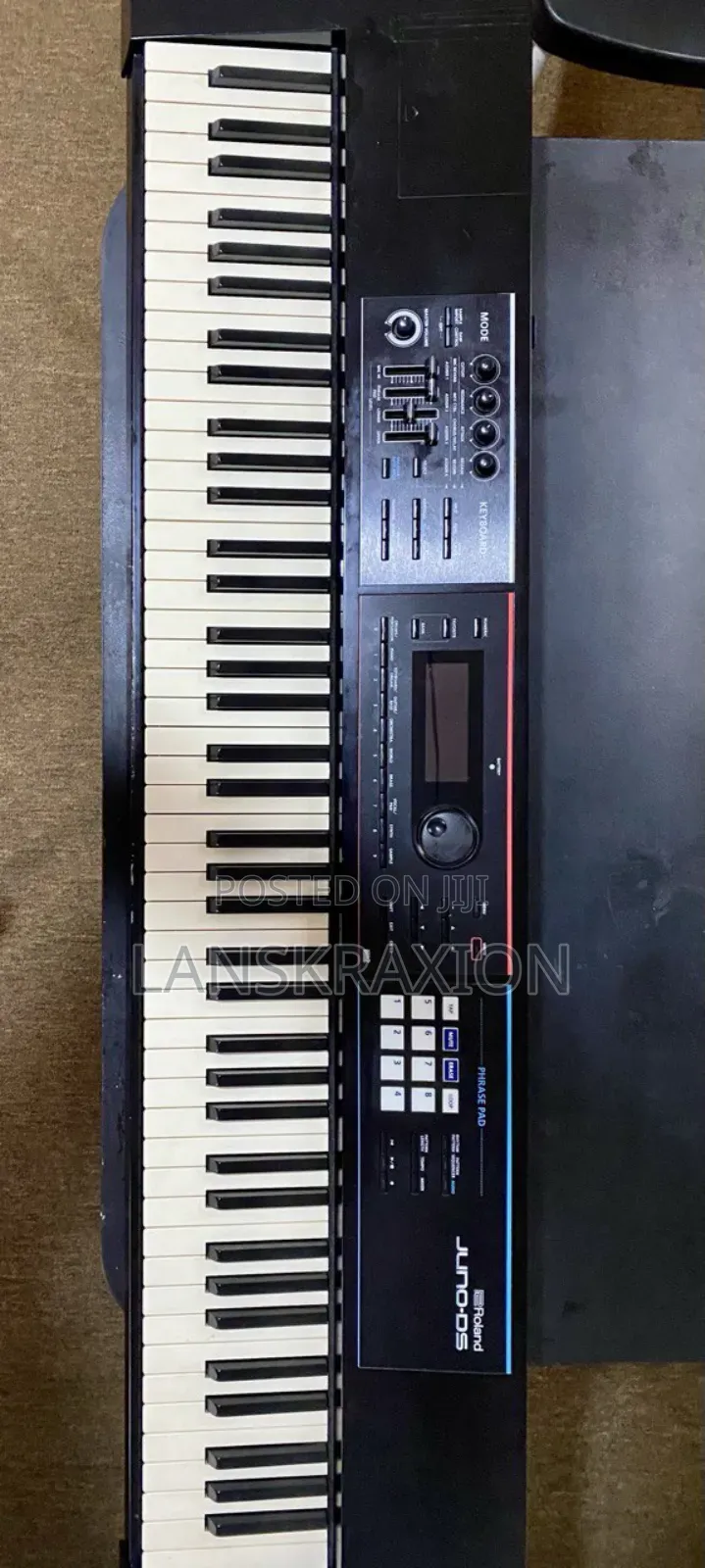Roland Keyboard (Juno D8)