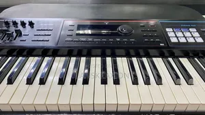 Roland Keyboard (Juno D8)