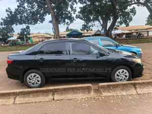 Toyota Corolla LE 4dr Sedan (1.8L 4cyl 4A) 2011 Black