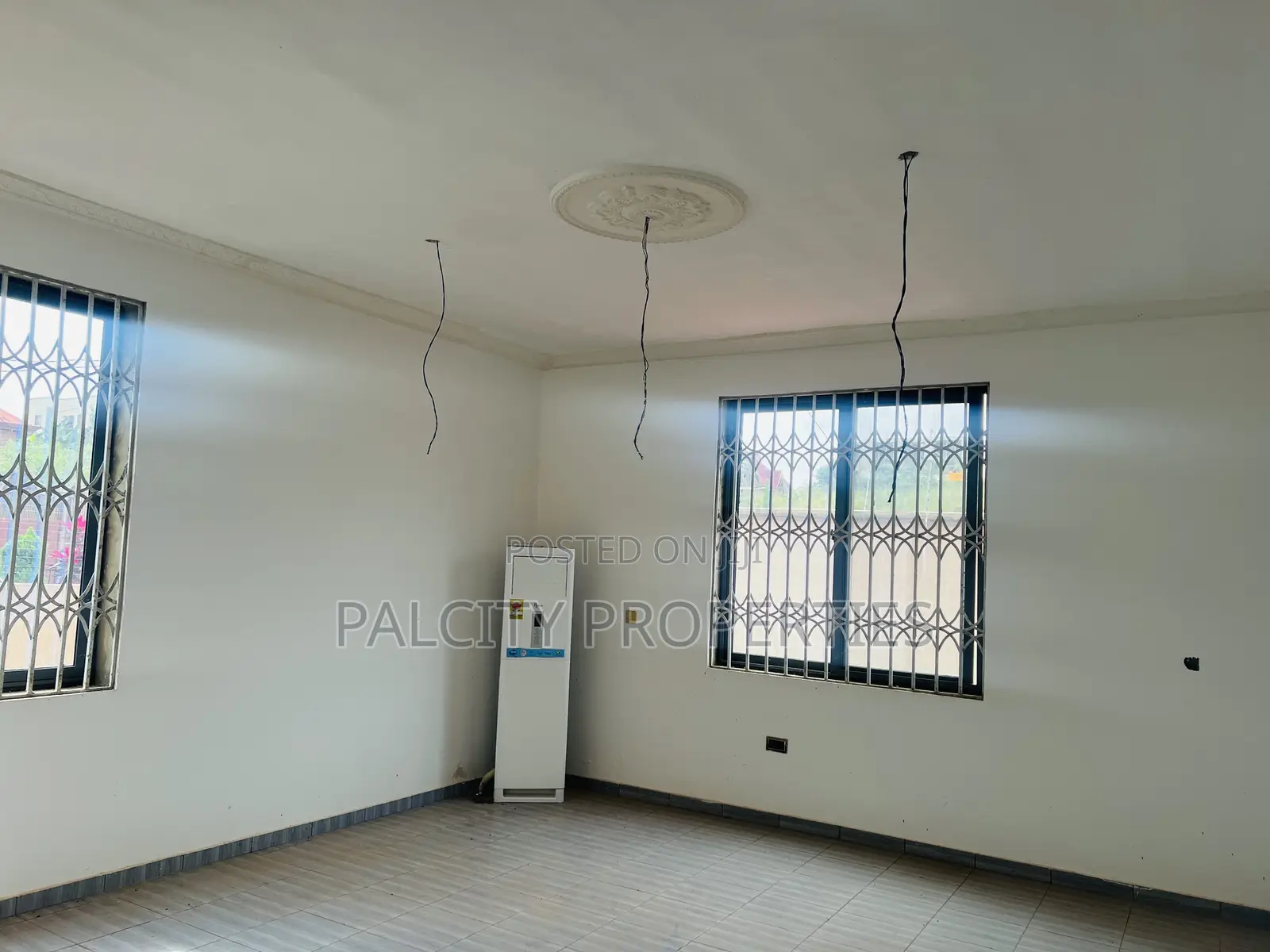 7bdrm House in Palcity Estate, Kumasi Metropolitan for sale