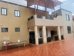 7bdrm House in Palcity Estate, Kumasi Metropolitan for sale