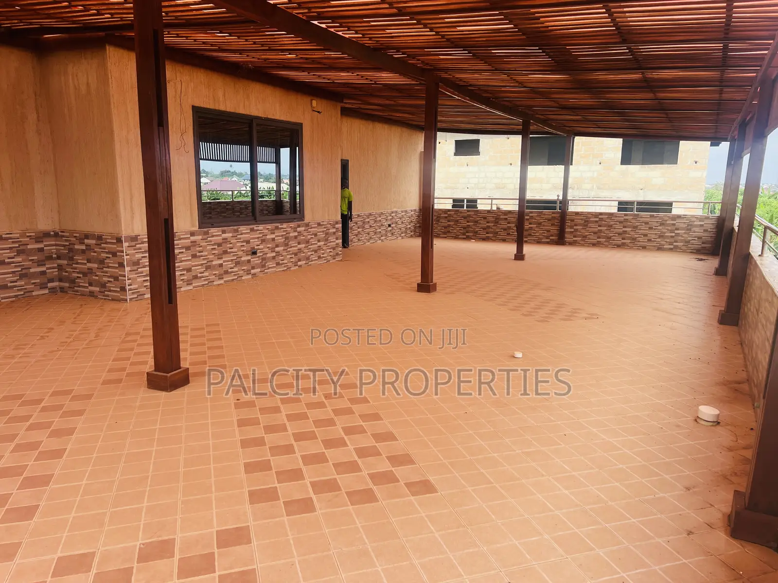 7bdrm House in Palcity Estate, Kumasi Metropolitan for sale