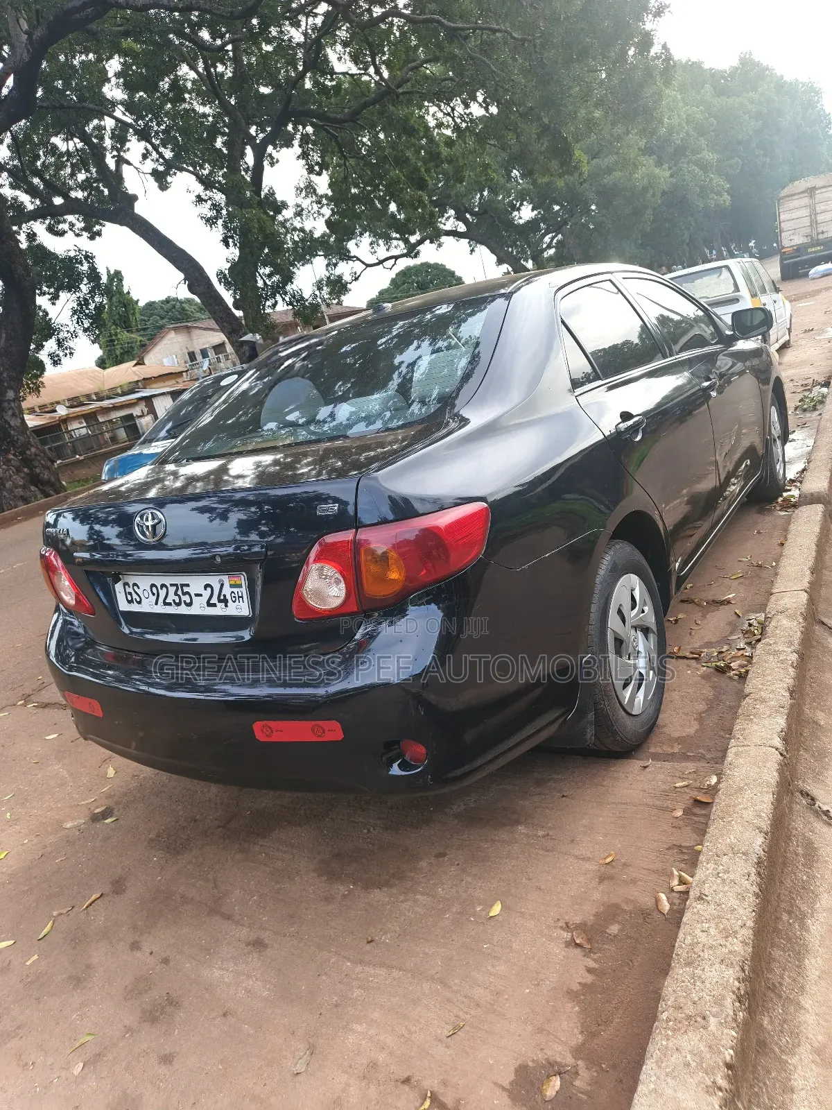 Toyota Corolla LE 4dr Sedan (1.8L 4cyl 4A) 2011 Black