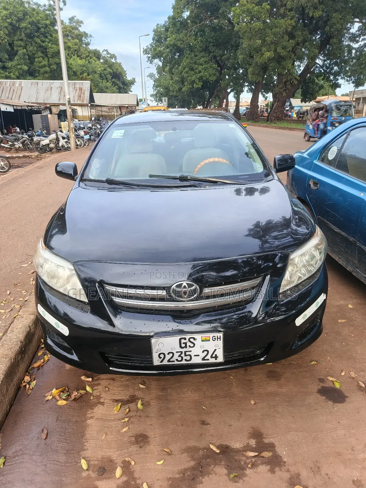 Toyota Corolla LE 4dr Sedan (1.8L 4cyl 4A) 2011 Black