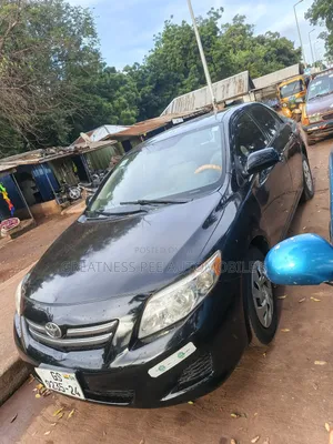 Toyota Corolla LE 4dr Sedan (1.8L 4cyl 4A) 2011 Black
