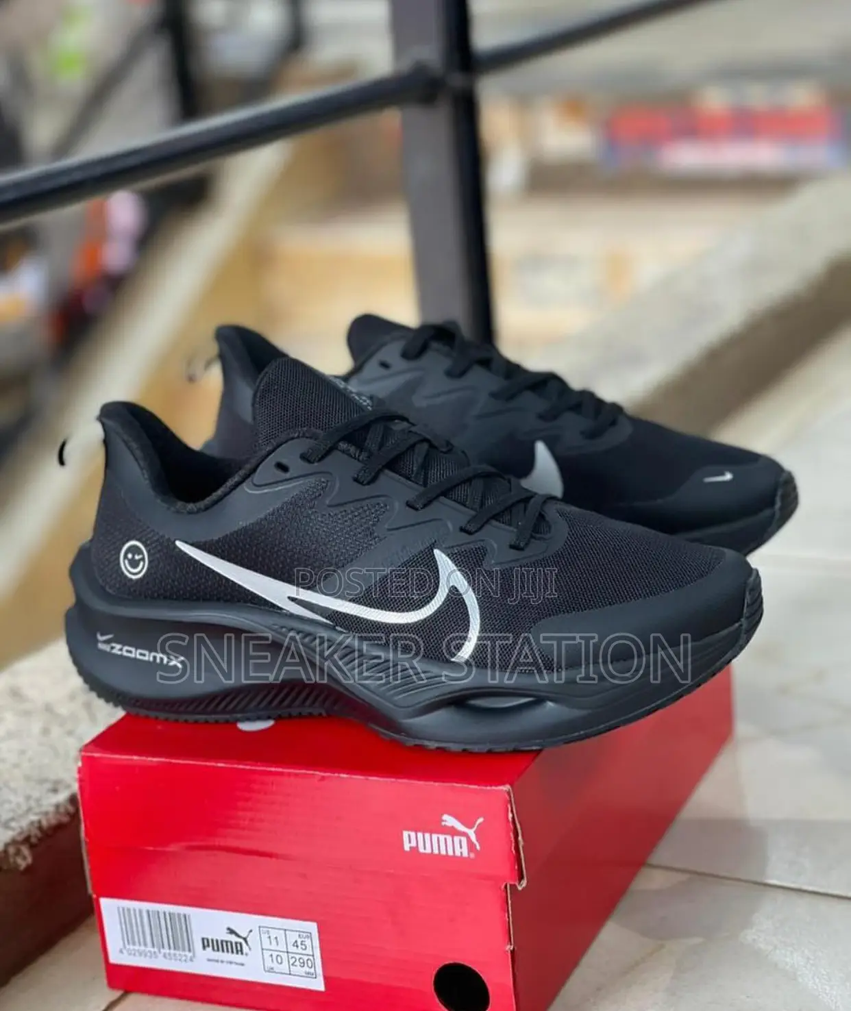 Nike Zoom X Smile Black Runner