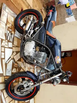 Yamaha 2018 Black