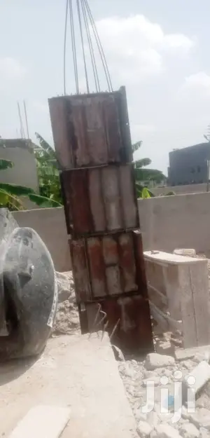 Pillar/Pillars /Formwork/Scaffold /Iron Rod/Rod