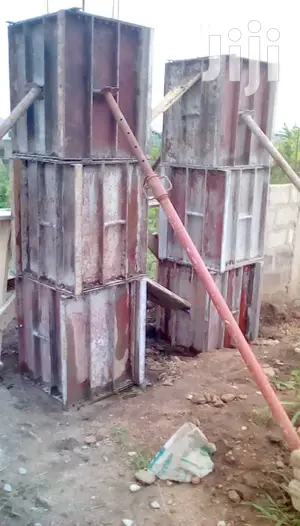 Pillar/Pillars /Formwork/Scaffold /Iron Rod/Rod