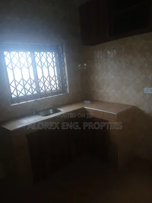 2bdrm Apartment in Agbogba Junction, Abokobi for rent