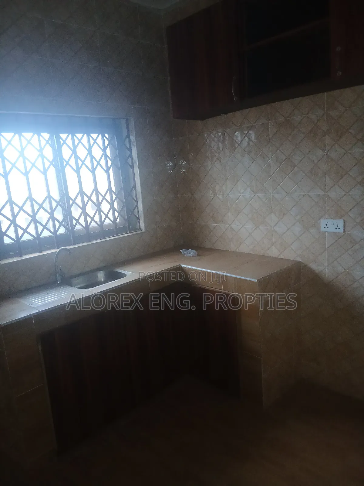 2bdrm Apartment in Agbogba Junction, Abokobi for rent