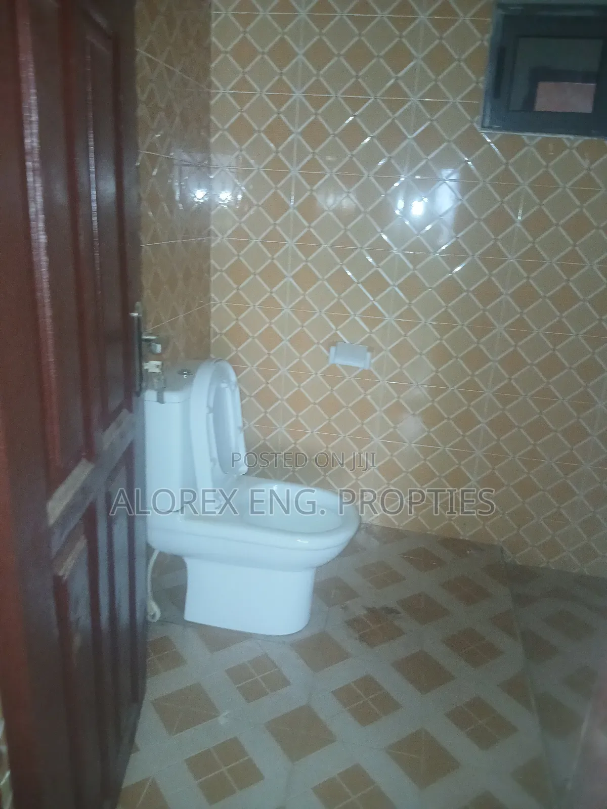 2bdrm Apartment in Agbogba Junction, Abokobi for rent