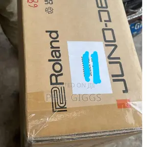 Roland Juno D6