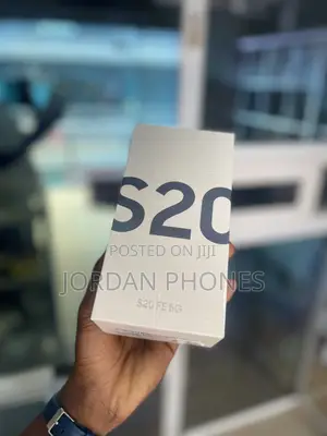 New Samsung Galaxy S20 FE 128 GB Red