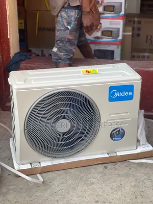 Midea Air Conditioner 1.5hp 3,950gh