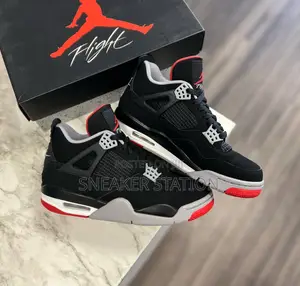 Air Jordan Retro 4 Bred Sneaker