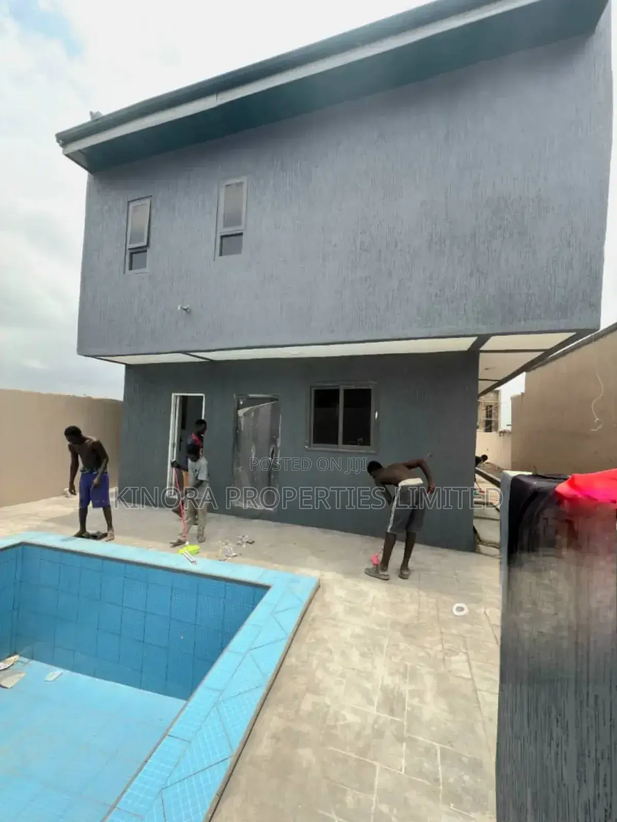 3bdrm Duplex in Kokrobite Beach Road, Ga South Municipal for sale