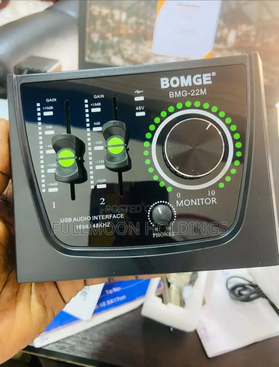 Bomge Mini Audio Interface Sound Card 4 Record Stream Podcas