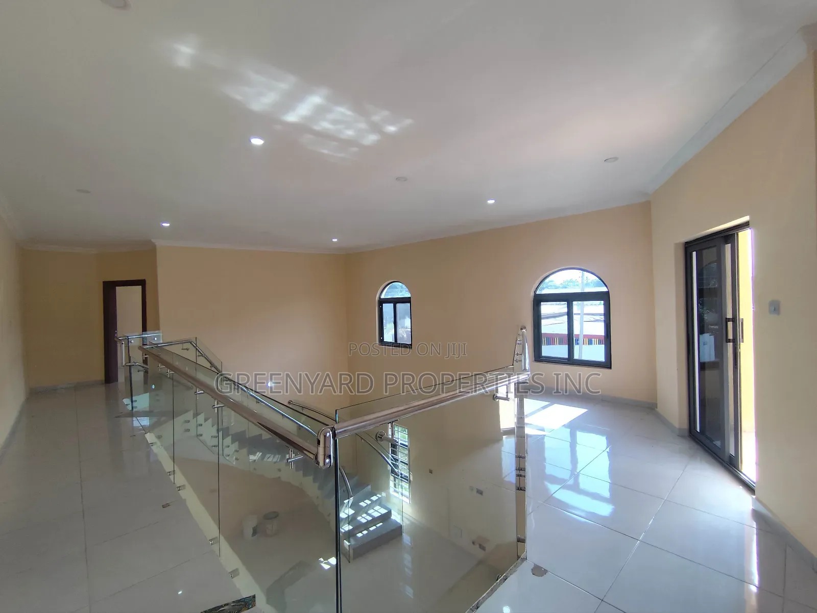 3bdrm House in A&C Mall, East Legon for rent